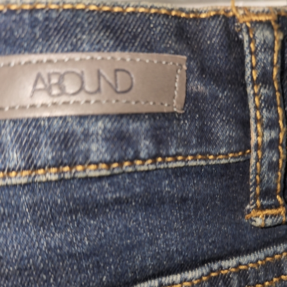 Abound Jean shorts size 27 - Picture 4 of 5